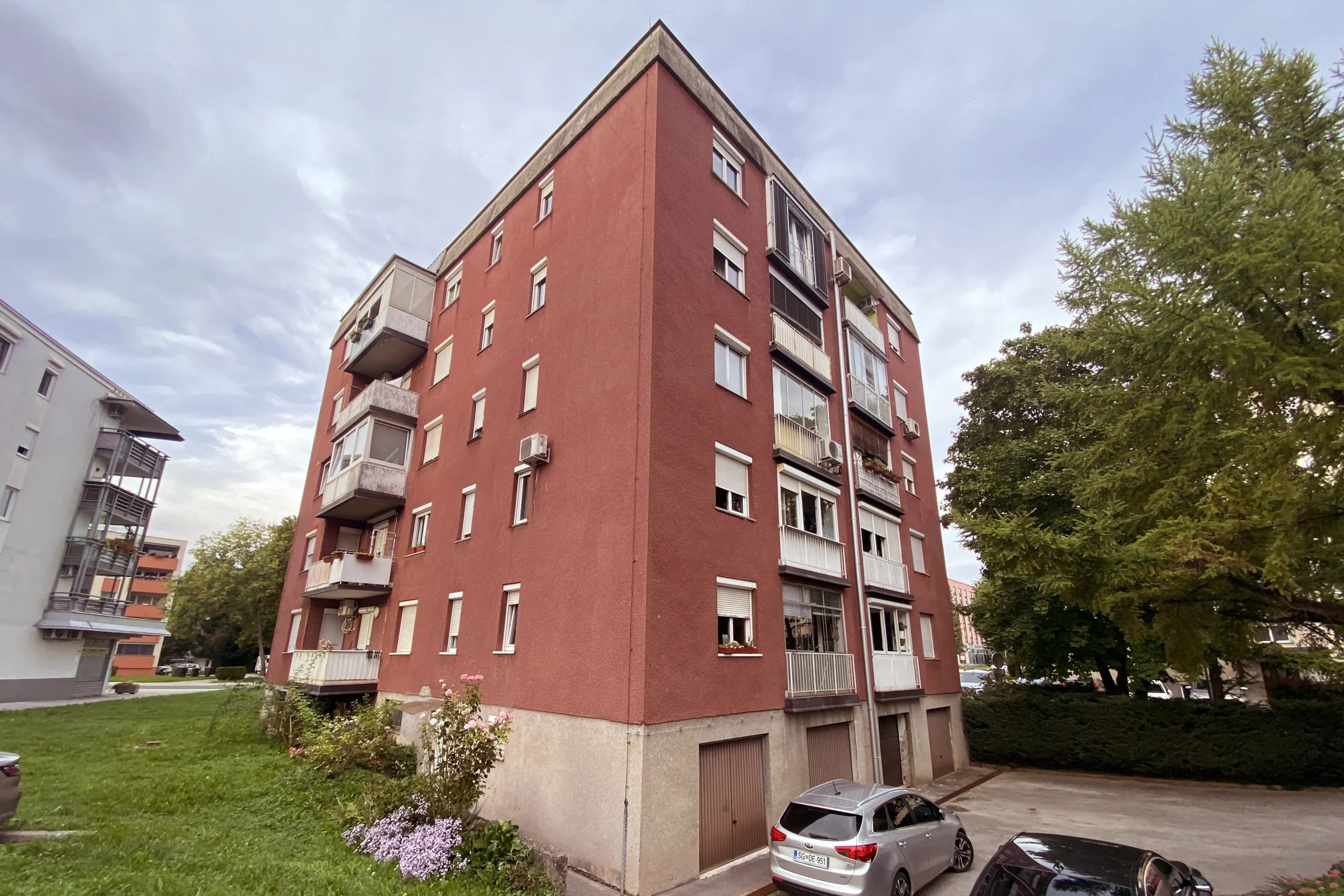 Borisa Kraigherja 2, Velenje