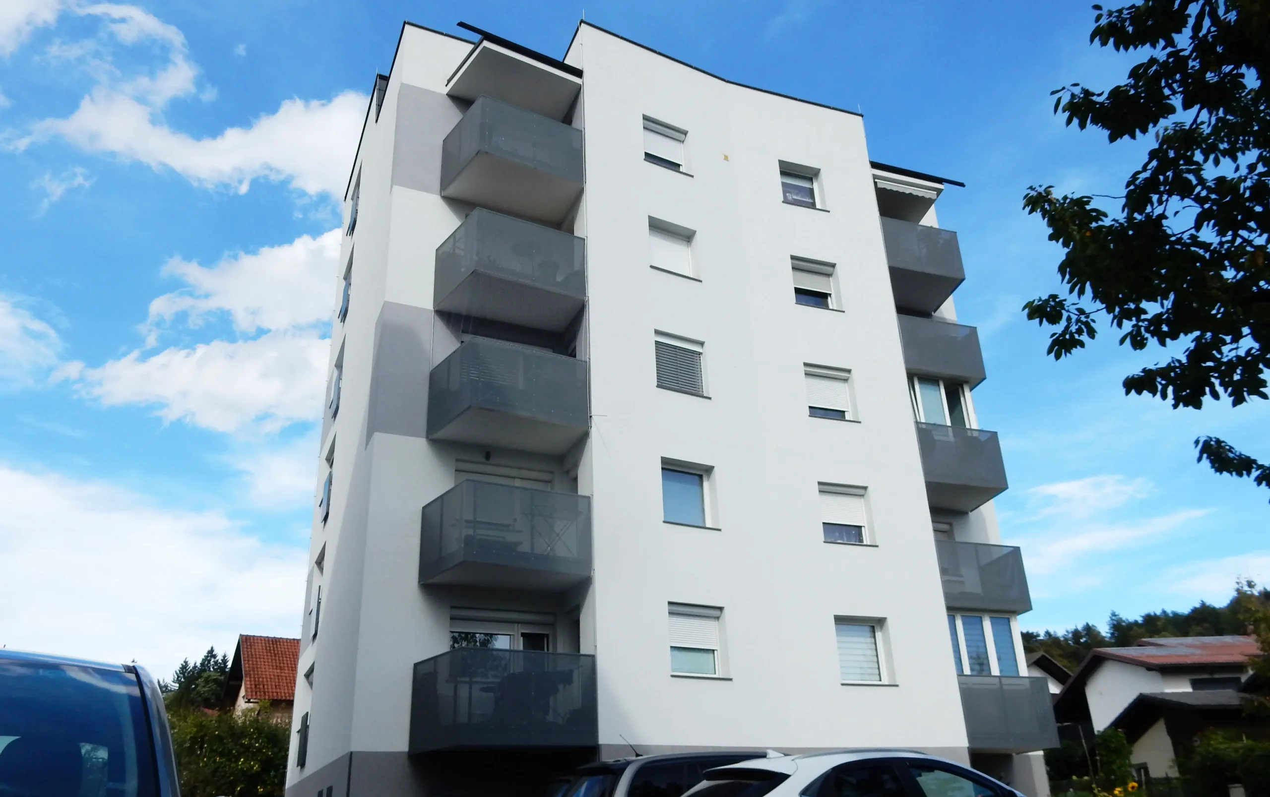 Kajuhova cesta 12, Velenje