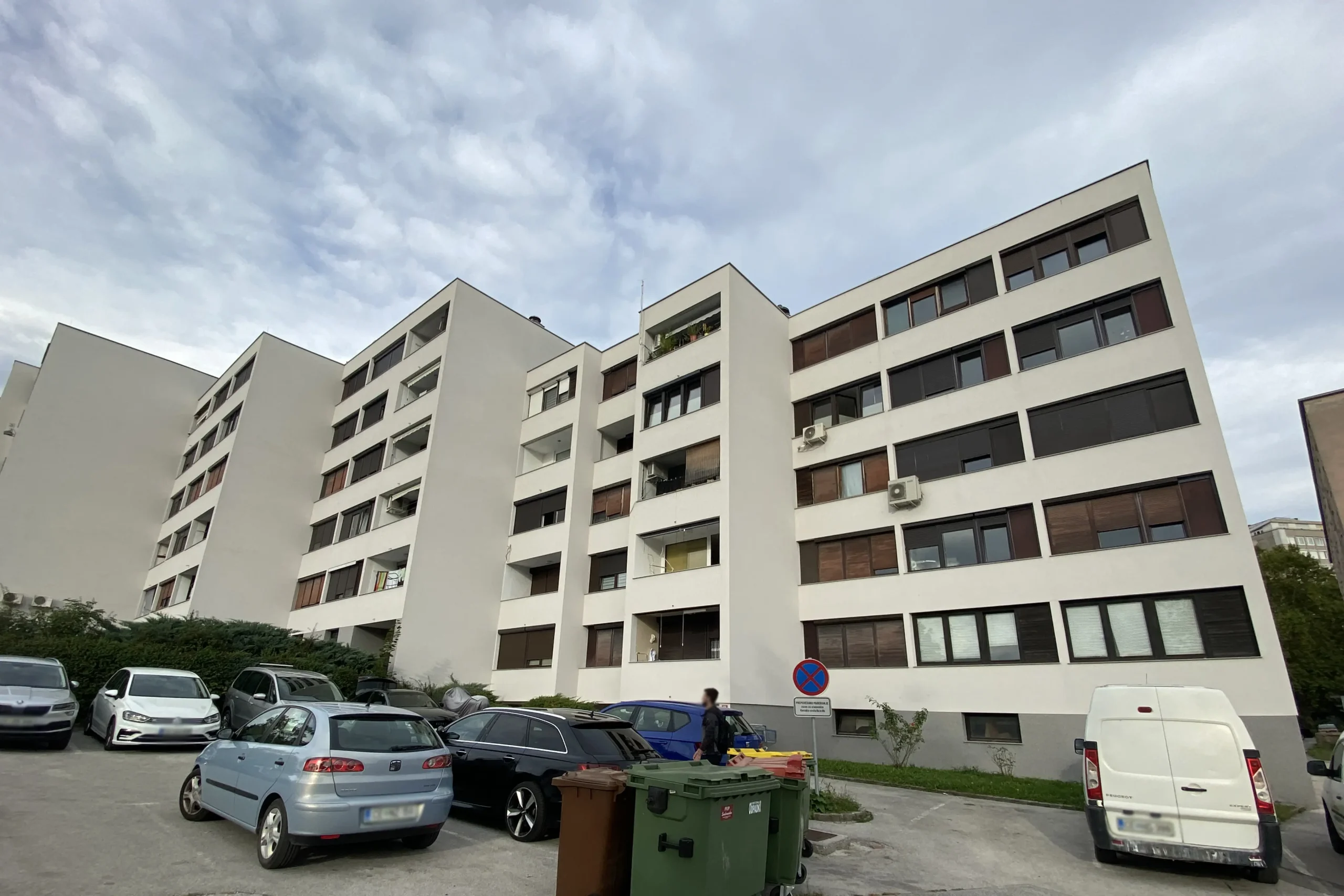 Koroška cesta 8A-B, Velenje