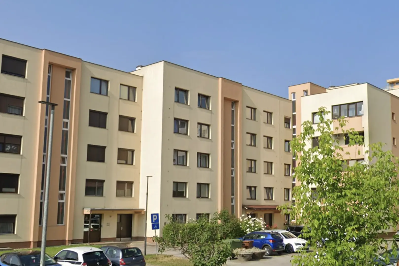 Šercerjeva cesta 11, Velenje